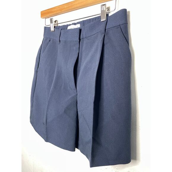 NEW Abercrombie & Fitch Womens Navy Pleated Shorts Size Small High Rise Trouser - Picture 2 of 7